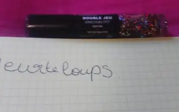 Vernis double effet, Inconnue