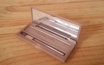 Fard à paupières, Bourjois