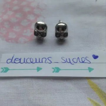 Boucles d'oreilles têtes de morts, Kiabi