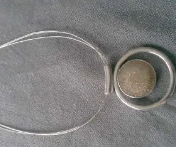Collier or/brun, Camaïeu