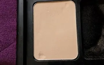 Elf matifying translucide powder, Elf