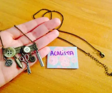 Collier Couture fantaisie, Inconnue