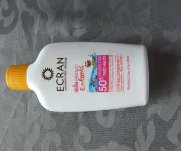 lait solaire fps 50+, Ecran