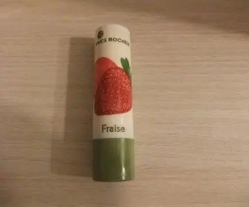 stick fraise, Yves Rocher