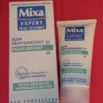 Soin réhydratant équilibrant, Mixa
