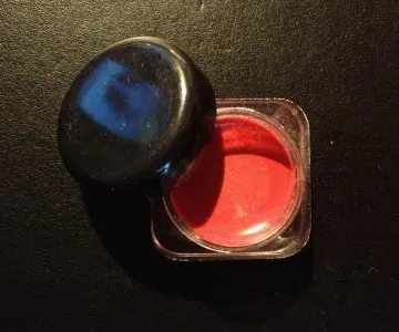 Gloss., Pretty Line.