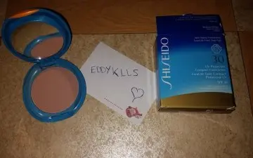 Fond de teint, Shiseido