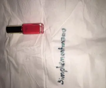 Vernis rose fluo "flamingo pink", L'Oréal