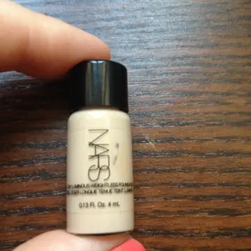 Fond de teint, NARS Cosmetics