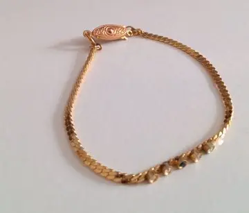 bracelet doré à strass, Inconnue