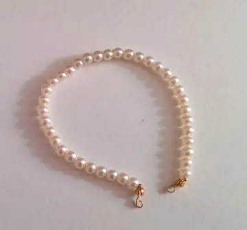 bracelet à perles, Inconnue
