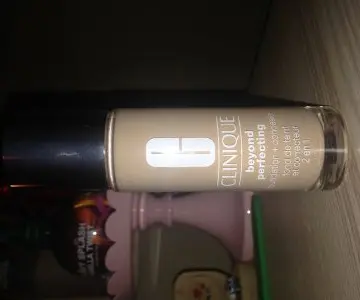 Clinique Beyond perfecting, Clinique
