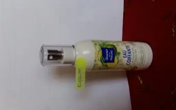 Eau coiffante et démêlante aux extraits de citro, Léa Nature