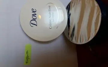 Crème hydratante, Dove
