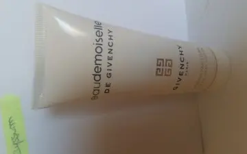 Eaudedemoiselle   Lait soyeux, Givenchy
