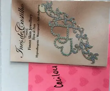 Bijou de peau, Ines de Castilho