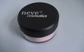 Fard à paupières, Neve cosmetics