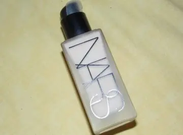 Fond de teint, NARS Cosmetics