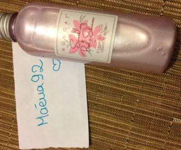 Sparkling body shimmer, Nougat London