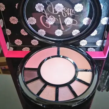 Palette I Heart Makeup, I Heart Makeup