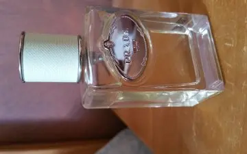Iris de Prada, Prada