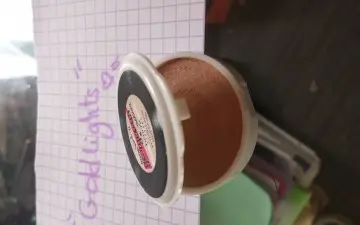 Some kind a gorgeous, Benefit