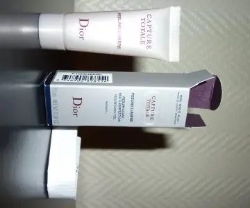 Capture totale   peeling lumière, Dior