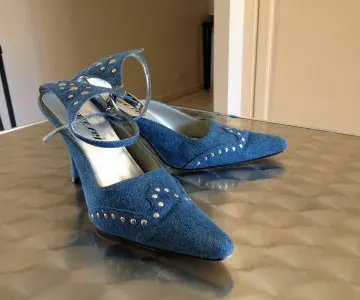 Chaussures 39, Inconnue