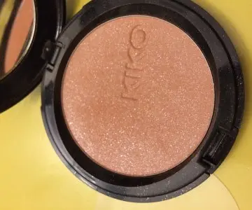 Poudre bronzante, KIKO