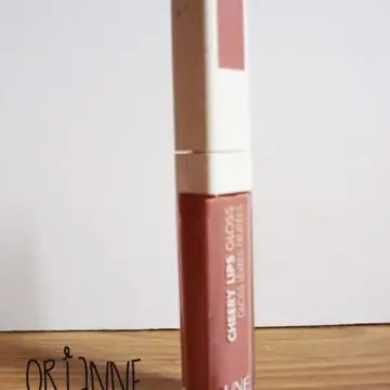 Cherry Lips Gloss, UNE Beauty