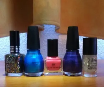 Lot de 5 vernis quasi pleins, SinfulColors
