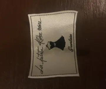 Étiquette la petite robe noire, Guerlain