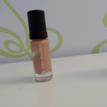 Vernis magnolia nacré, Yves Rocher