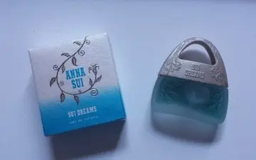 Anna sui, Anna sui
