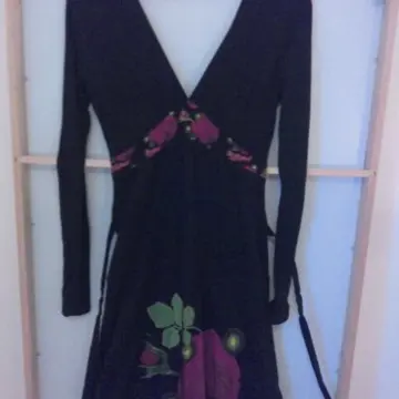 Robe Desigual, Desigual