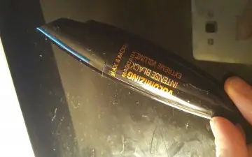 mascara extreme volume, Max & More