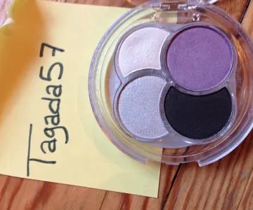 Palette 01, Essence