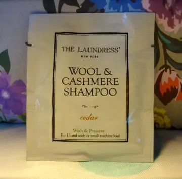 WOOL & CASHMERE SHAMPOO, The Laundress