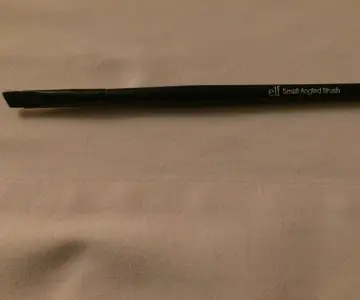 Pinceau eye liner, Elf
