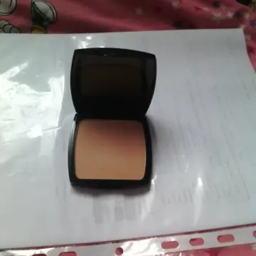 Poudre compact, PB Cosmetics