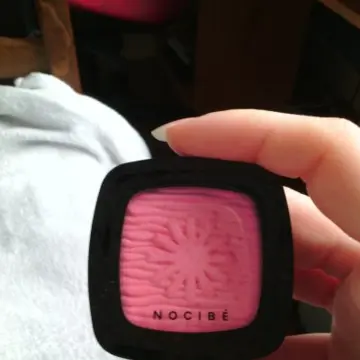 Blush lumière, Nocibé