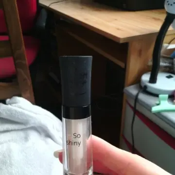 Gloss So Shiny, Peggy Sage