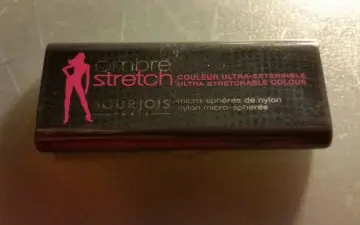 Ombre Stretch n°01 Intense black, Bourjois