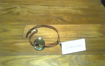 collier ras de cou, Inconnue