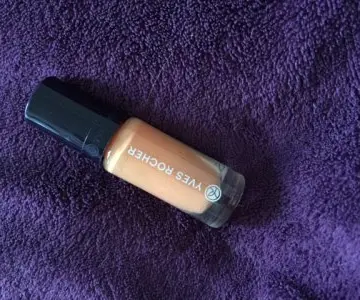 vernis, Yves Rocher