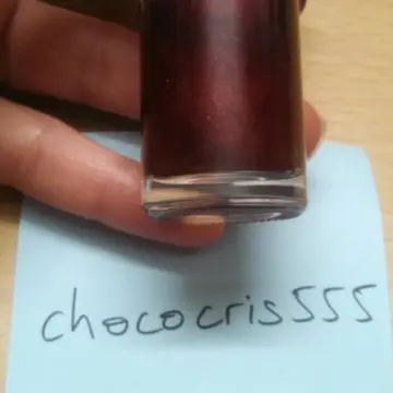 Vernis rouge pailletté, Beutélive