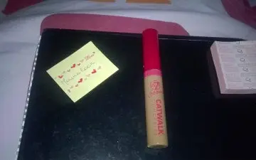 A,ti cernes (concealer), Catwalk