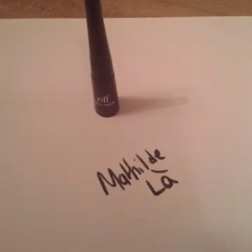 Eyeliner pinceau fin noir, Elf