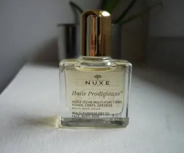 Huile prodigieuse, Nuxe