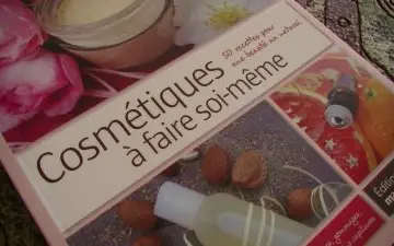 Livre Cosmétiques AROMAZONE, Aroma-Zone